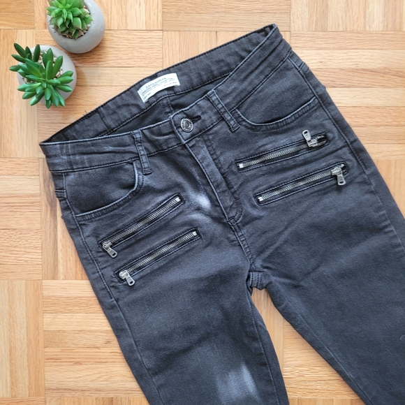 Moto High-Rise Jean - Picture 3 of 4